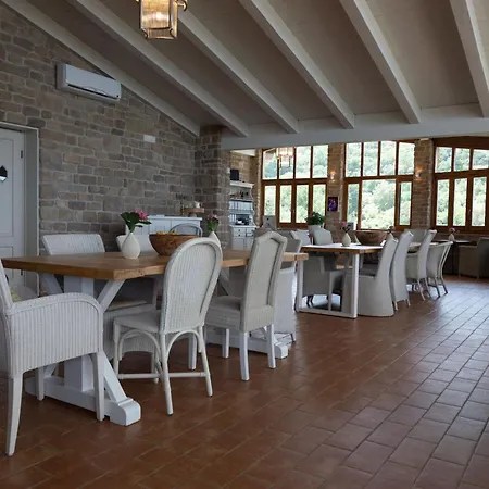 La Pastorella Hotel *